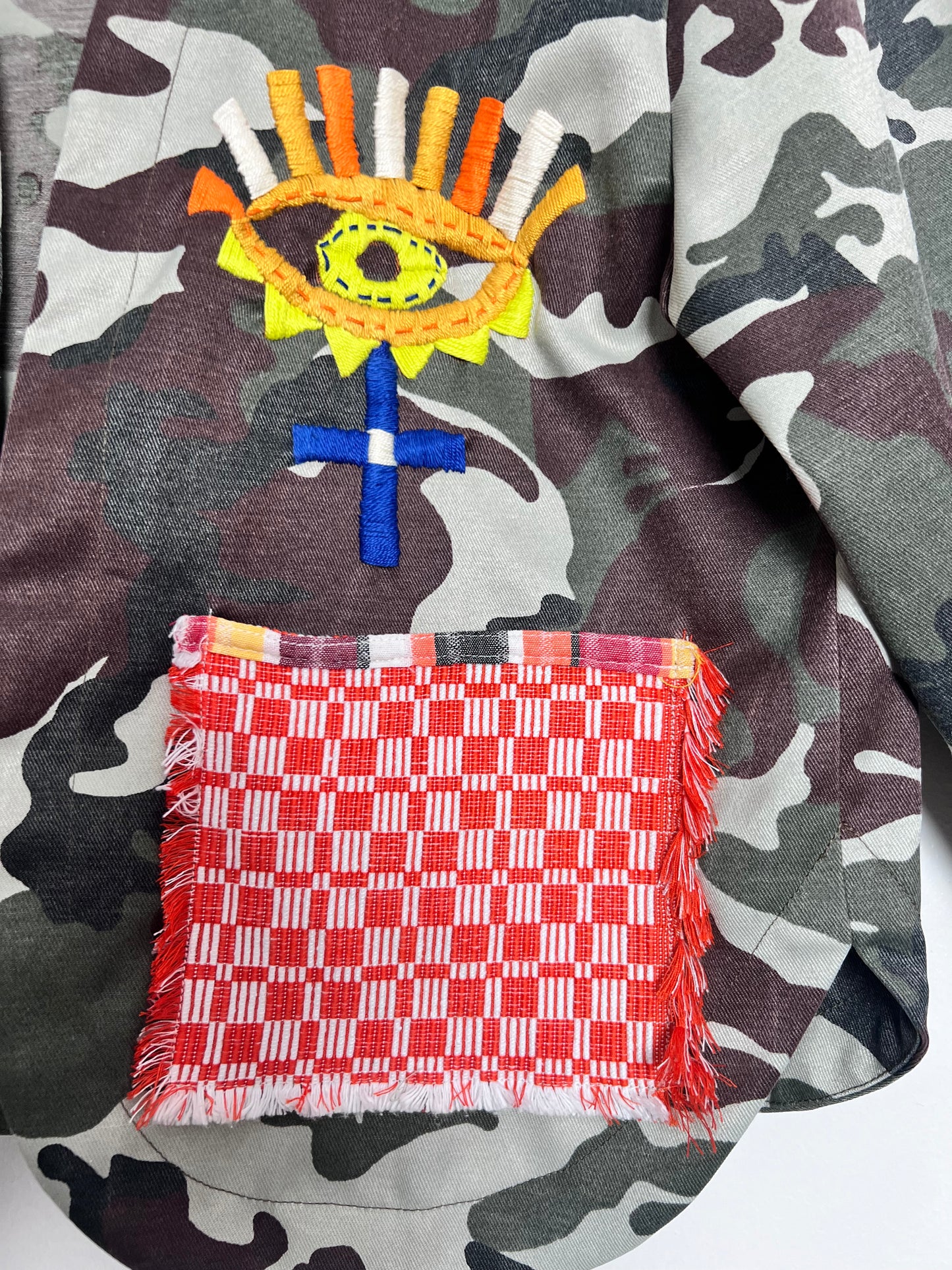 BOXY CAMO JACKET
