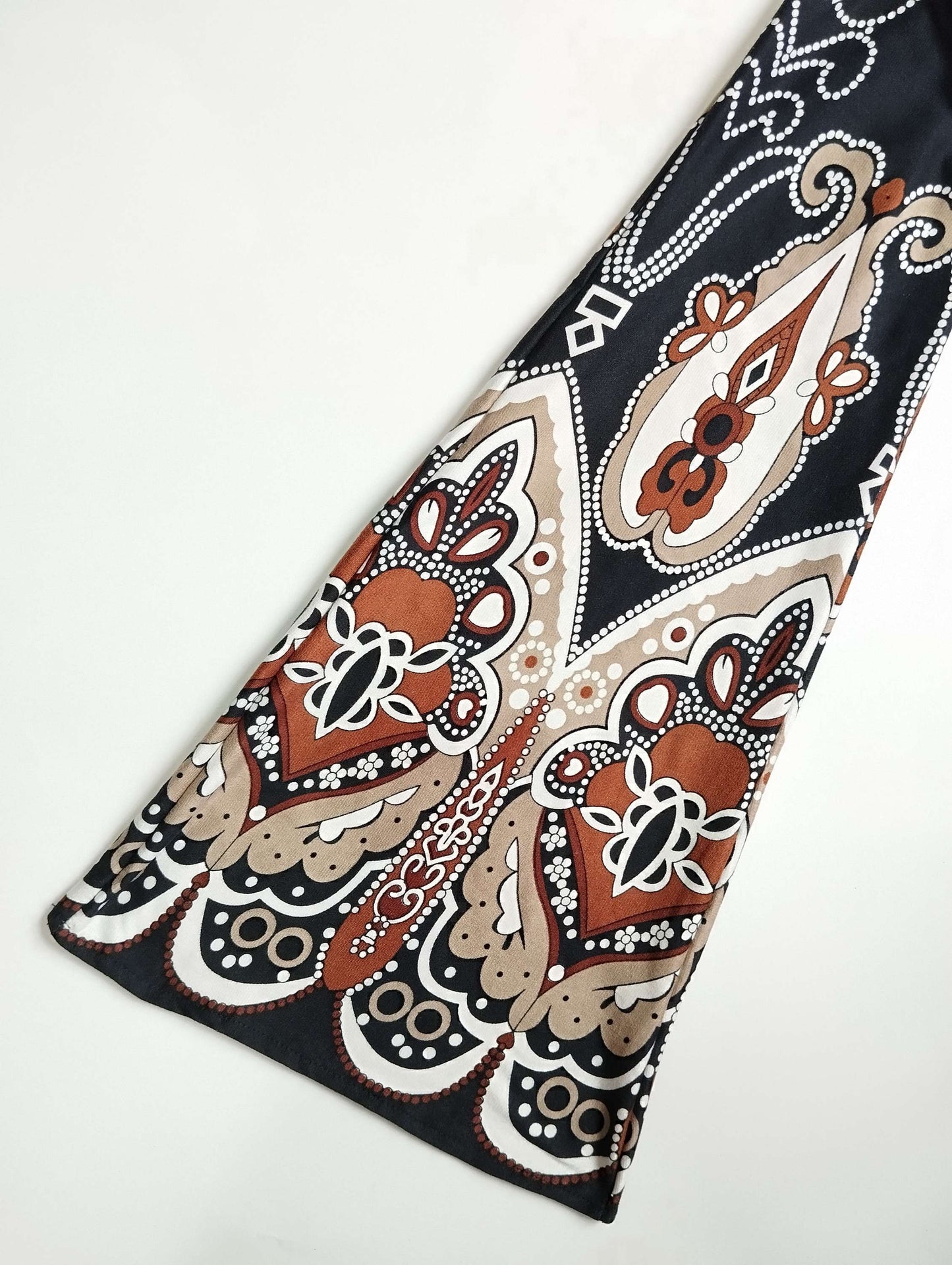 SAMPAGUITA Pants - black